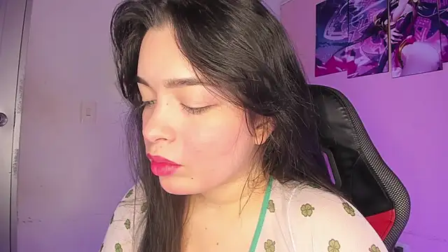 Snapshot of KateLee chatting on 25, 9, 2025 KateLee online show from 25, 9, 2025