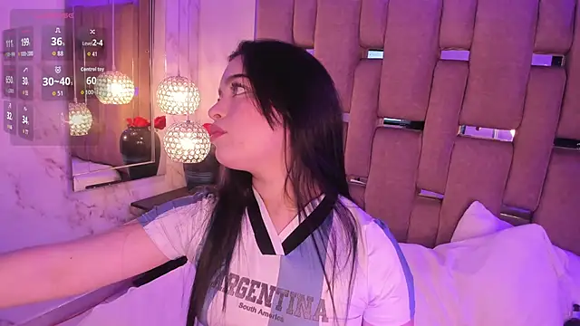 Snapshot of KateLee chatting on 22, 11, 2025 KateLee online show from 22, 11, 2025