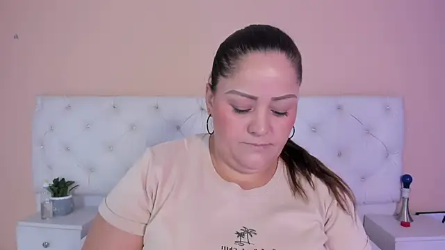 katte landerr online show from 2, 12, 2025