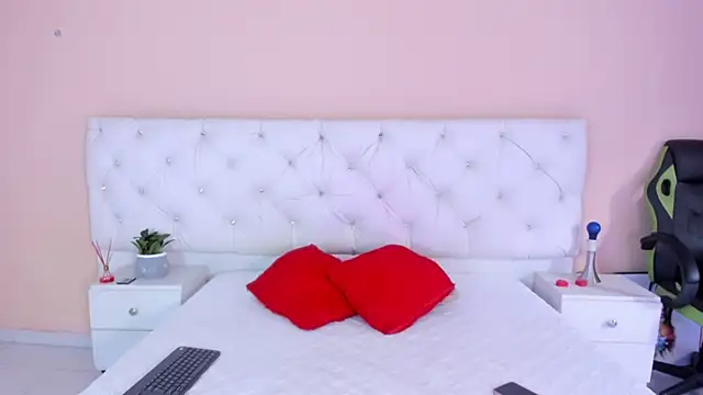 katte landerr online show from 6, 10, 2025