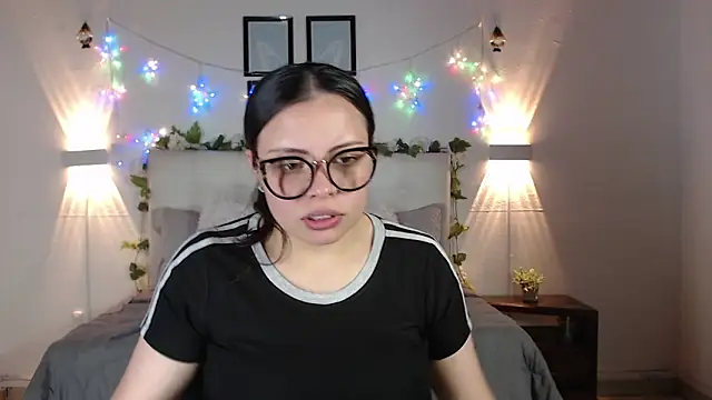 Megan 05  online show from 29, 3, 2026