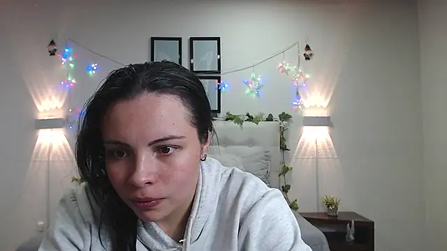 Snapshot of Megan_05_ chatting on 12, 5, 2026 Megan 05 online show from 12, 5, 2026