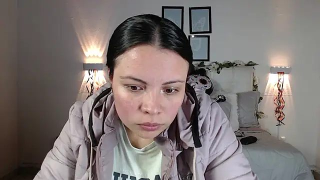 Megan 05  online show from 13, 11, 2025