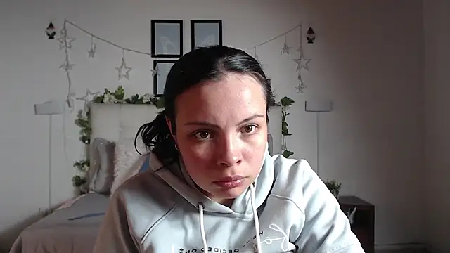 Snapshot of Megan_05_ chatting on 30, 4, 2026 Megan 05 online show from 30, 4, 2026