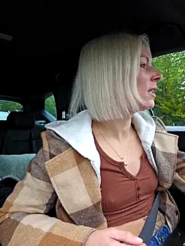 Sunny-Sin online show from 11, 10, 2025