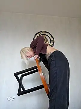 Sunny-Sin online show from 25, 2, 2026