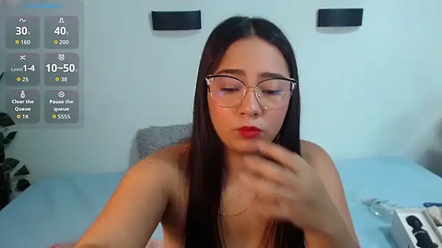 tinisweet online show from 23, 4, 2026