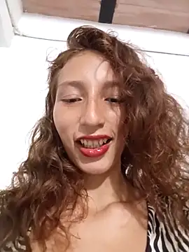 amelie sex online show from 5, 10, 2025