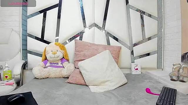 jazmin waked online show from 29, 9, 2025