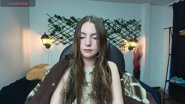 velvet  moon online show from 1, 6, 2026