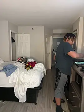 BigMfLuther online show from 22, 12, 2025