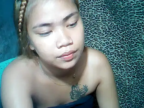 MorenaLovelyPinay24 online show from 28, 4, 2026