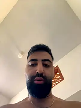 bignasthairy online show from 17, 10, 2025