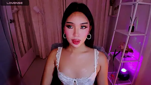 MS LUNA online show from 25, 11, 2025