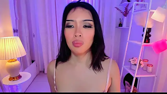 MS LUNA online show from 4, 3, 2026