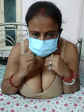 Snapshot of Barna_Love chatting on 4, 10, 2025 Barna Love online show from 4, 10, 2025