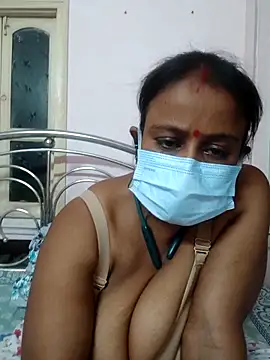 Snapshot of Barna_Love chatting on 28, 9, 2025 Barna Love online show from 28, 9, 2025