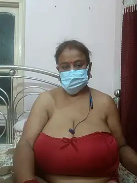 Snapshot of Barna_Love chatting on 20, 6, 2026 Barna Love online show from 20, 6, 2026