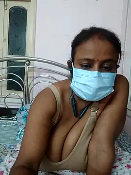 Snapshot of Barna_Love chatting on 7, 10, 2025 Barna Love online show from 7, 10, 2025