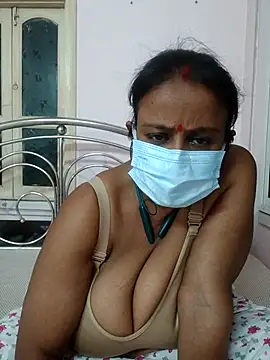 Snapshot of Barna_Love chatting on 23, 9, 2025 Barna Love online show from 23, 9, 2025