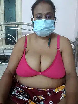 Snapshot of Barna_Love chatting on 12, 11, 2025 Barna Love online show from 12, 11, 2025