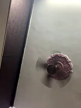 Shaikh 726910 online show from 14, 11, 2025