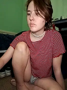 angelbliss10100 online show from 25, 10, 2025