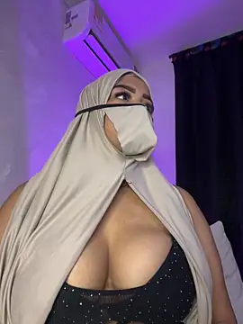 thaira aly online show from 8, 4, 2026