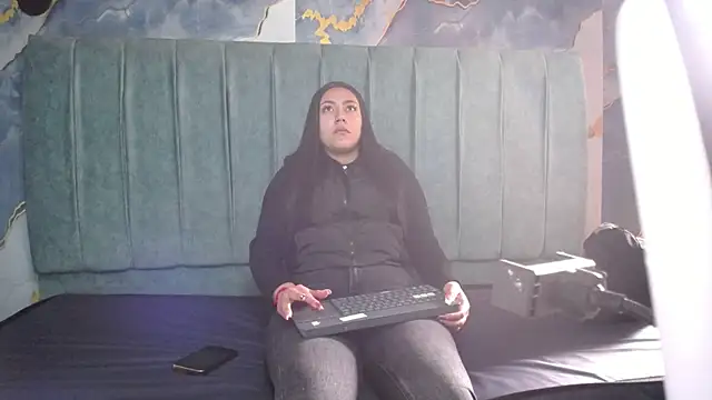 Snapshot of Megara_25 chatting on 3, 7, 2026 Megara 25 online show from 3, 7, 2026
