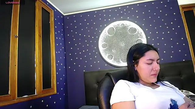 Snapshot of Megara_25 chatting on 28, 4, 2026 Megara 25 online show from 28, 4, 2026