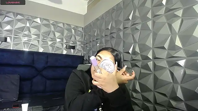 Snapshot of Megara_25 chatting on 2, 5, 2026 Megara 25 online show from 2, 5, 2026