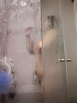 Megara 25 online show from 15, 11, 2025