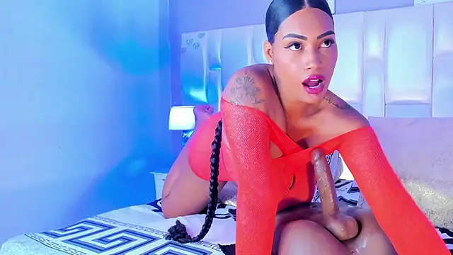 Snapshot of AmberMoss1 chatting on 22, 11, 2025 AmberMoss1 online show from 22, 11, 2025