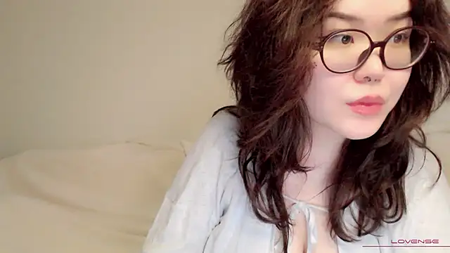 tsunade chan online show from 30, 9, 2025