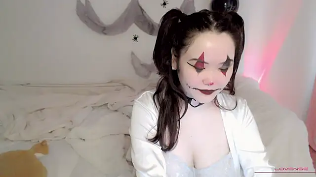 tsunade chan online show from 31, 10, 2025