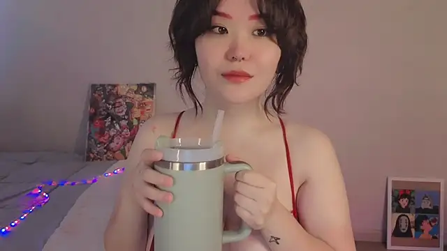 tsunade chan online show from 13, 7, 2026