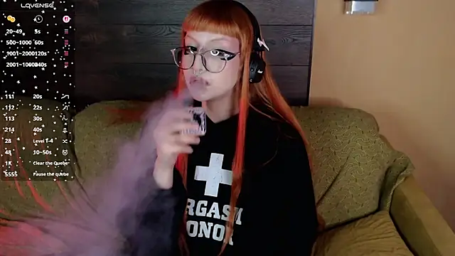 mia  yui online show from 23, 3, 2026