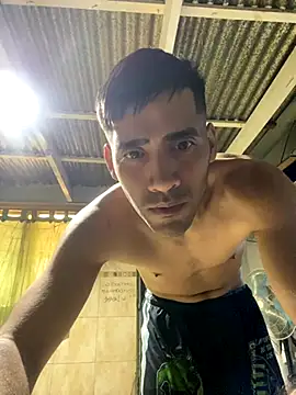 Emabracamonte95 online show from 9, 11, 2025