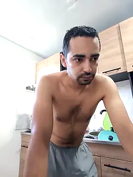 stivenlujan69 online show from 3, 12, 2025