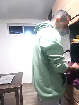 stivenlujan69 online show from 9, 11, 2025