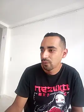 stivenlujan69 online show from 14, 4, 2026