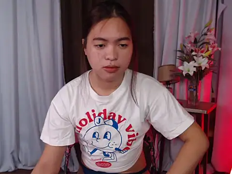 miss ella28 online show from 14, 9, 2025