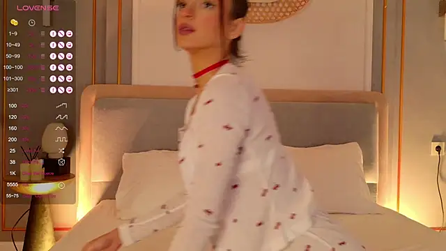 AdoraCortes online show from 15, 11, 2025