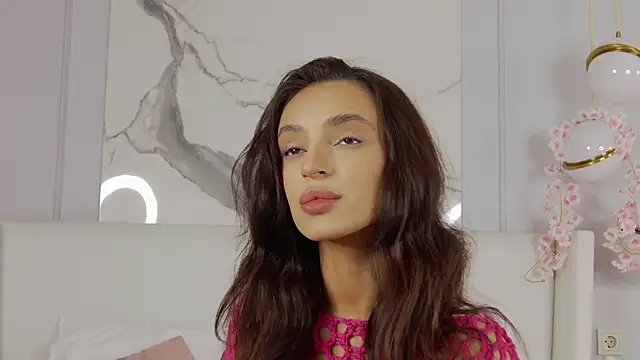 AdoraCortes online show from 22, 9, 2025