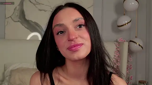 AdoraCortes online show from 30, 11, 2025