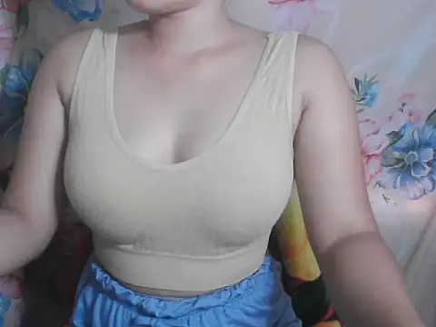 Katie Winslet online show from 9, 10, 2025