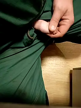 Snapshot of fickfreund019 chatting on 30, 10, 2025 fickfreund019 online show from 30, 10, 2025