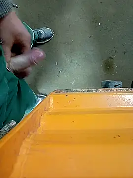 Snapshot of fickfreund019 chatting on 21, 10, 2025 fickfreund019 online show from 21, 10, 2025