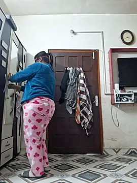 SIMIHOT online show from 6, 1, 2026