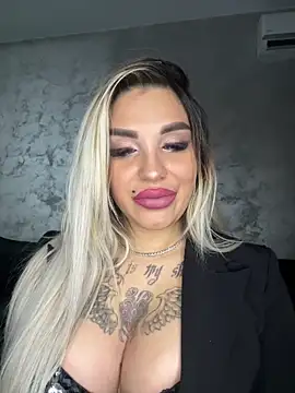 Princess-Jasmine07 online show from 15, 12, 2025